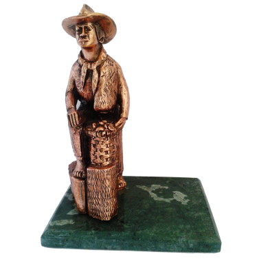 Escultura: CAMPESINO (Cod: ECP12)